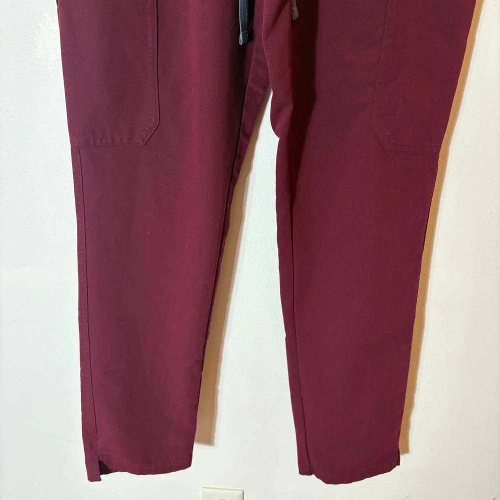FIGS Technical‎ Collection High Waisted Yola Skinny Scrub Pants in Burgundy S